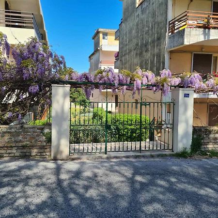 Mon Repo Palace Apartment Corfu  Exterior foto